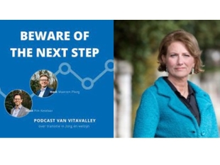 podcast-in-gesprek-met-esther-talboom-over-het-belang-van-struikelen-en-weer-opstaan-bij-zorginnovaties